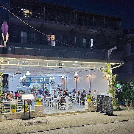 Wave N' Sea Apartments Himare Exterior foto