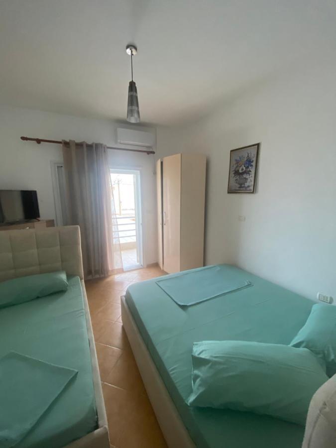 Wave N' Sea Apartments Himare Exterior foto
