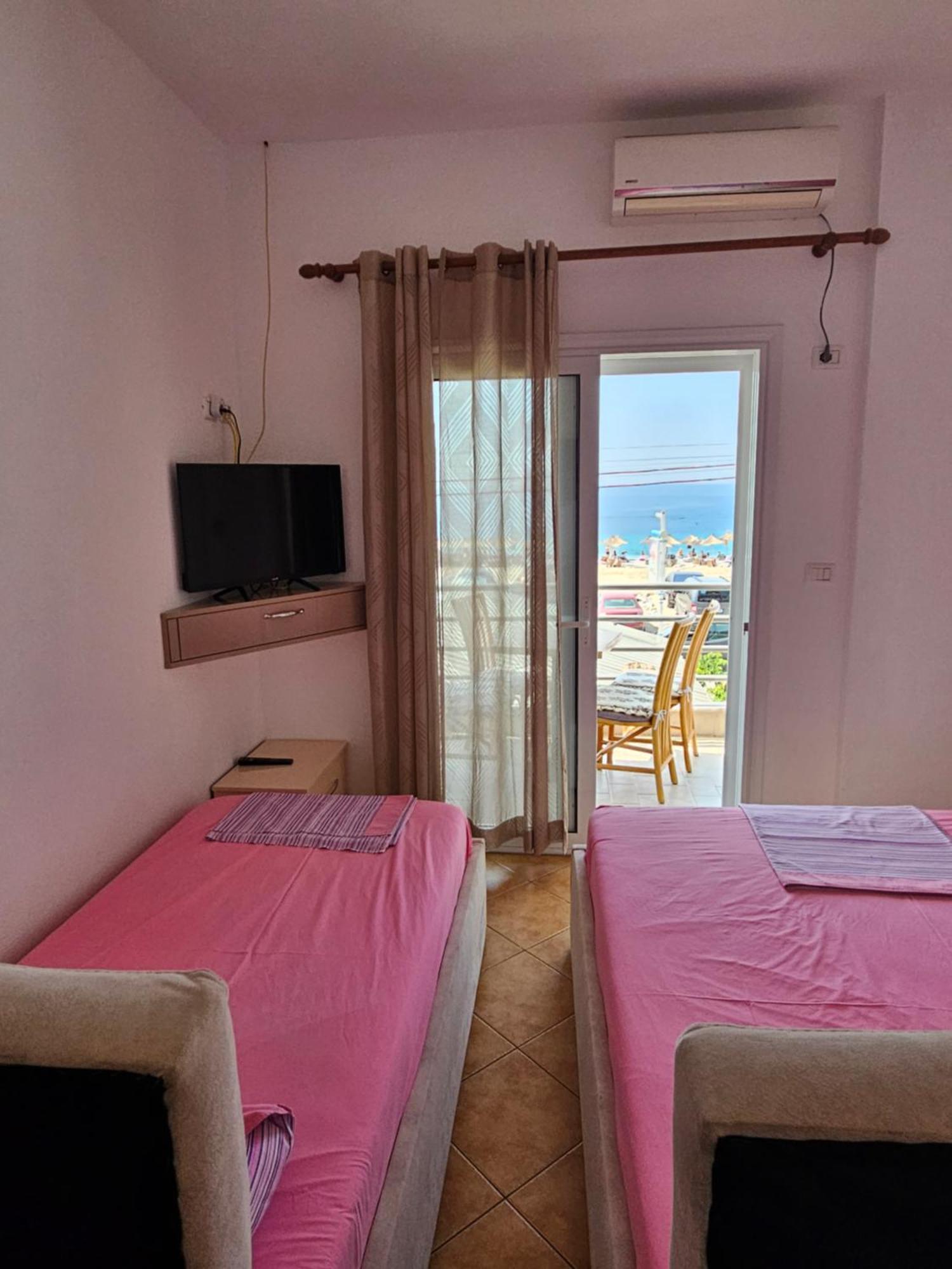 Wave N' Sea Apartments Himare Quarto foto