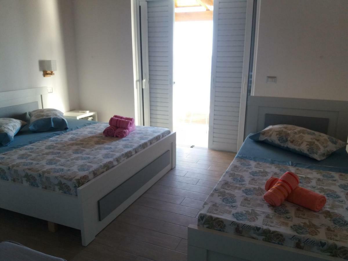 Wave N' Sea Apartments Himare Exterior foto